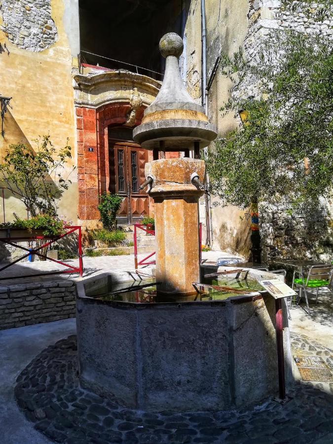 La Frigoule, Un Gite Au Coeur Du Parc Des Cevennes Generargues Esterno foto